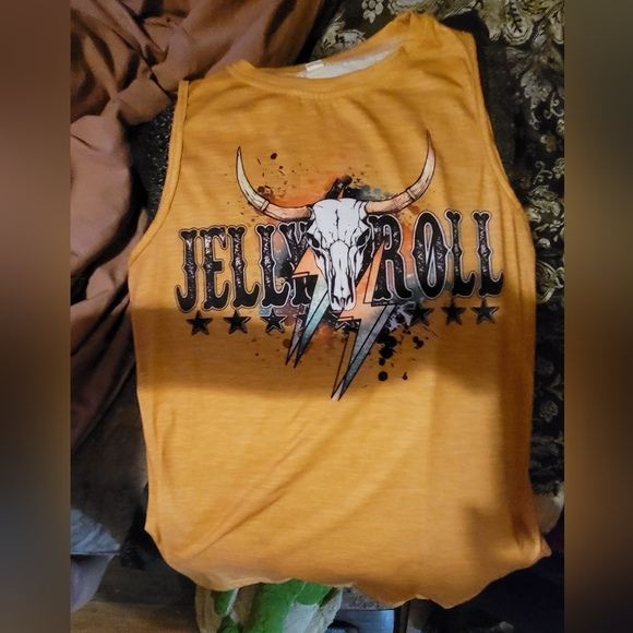 Jelly Roll Tank - Picture 7 of 16